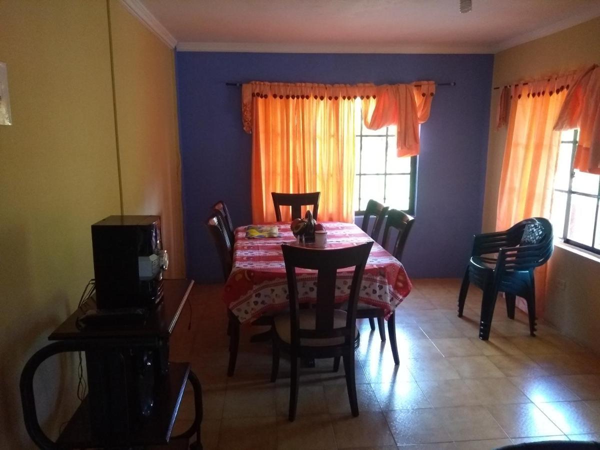 Posada Nativa Miss Casira San Andrés Kültér fotó